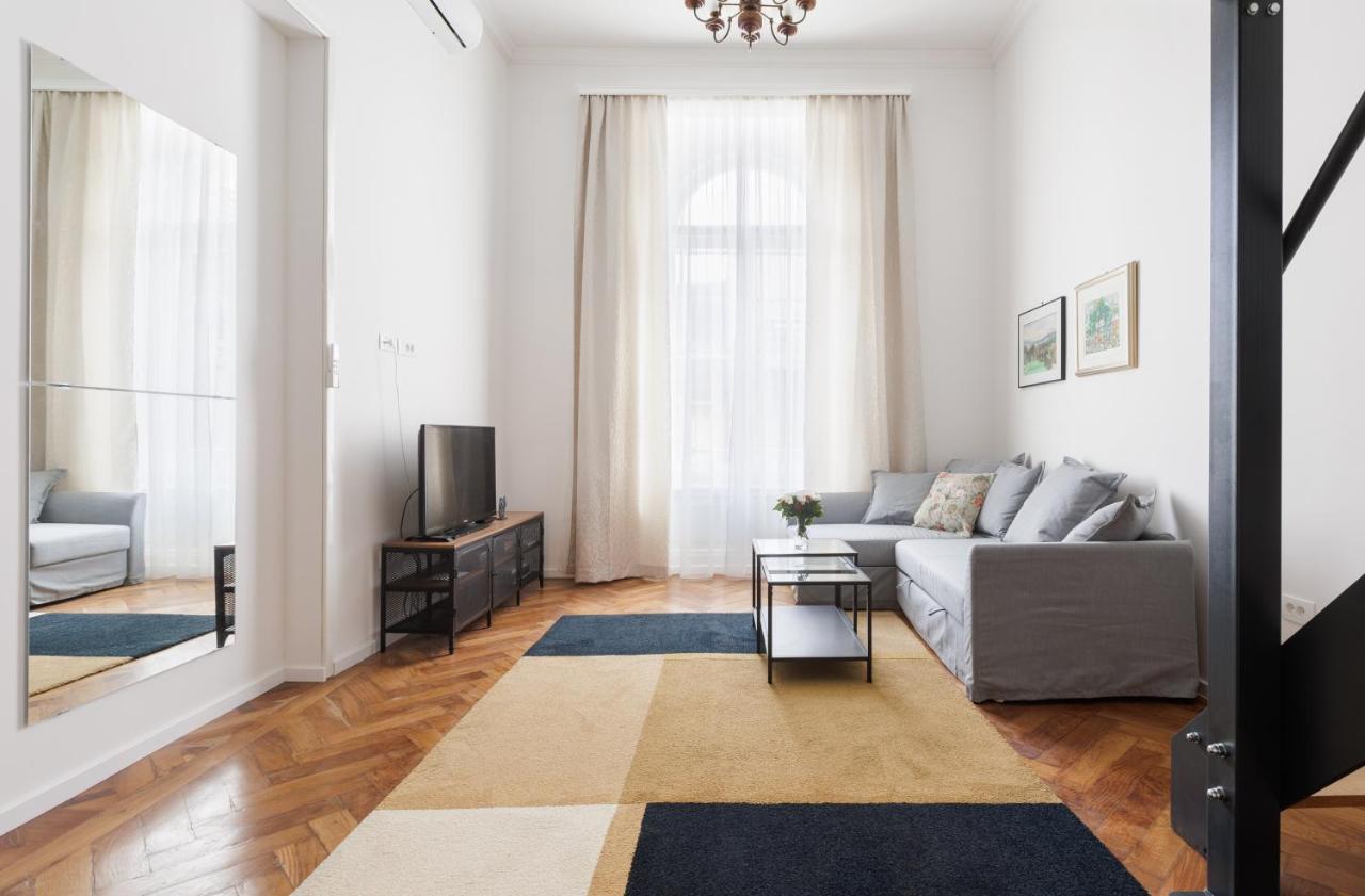 Апартаменты Cozy In The Heart Of Zagreb - H Экстерьер фото